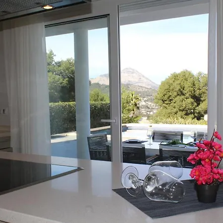Con Piscina Privada En Javea 6 Personas, Cerca De Playa Arenal - Hisp-216-218 Benitachell